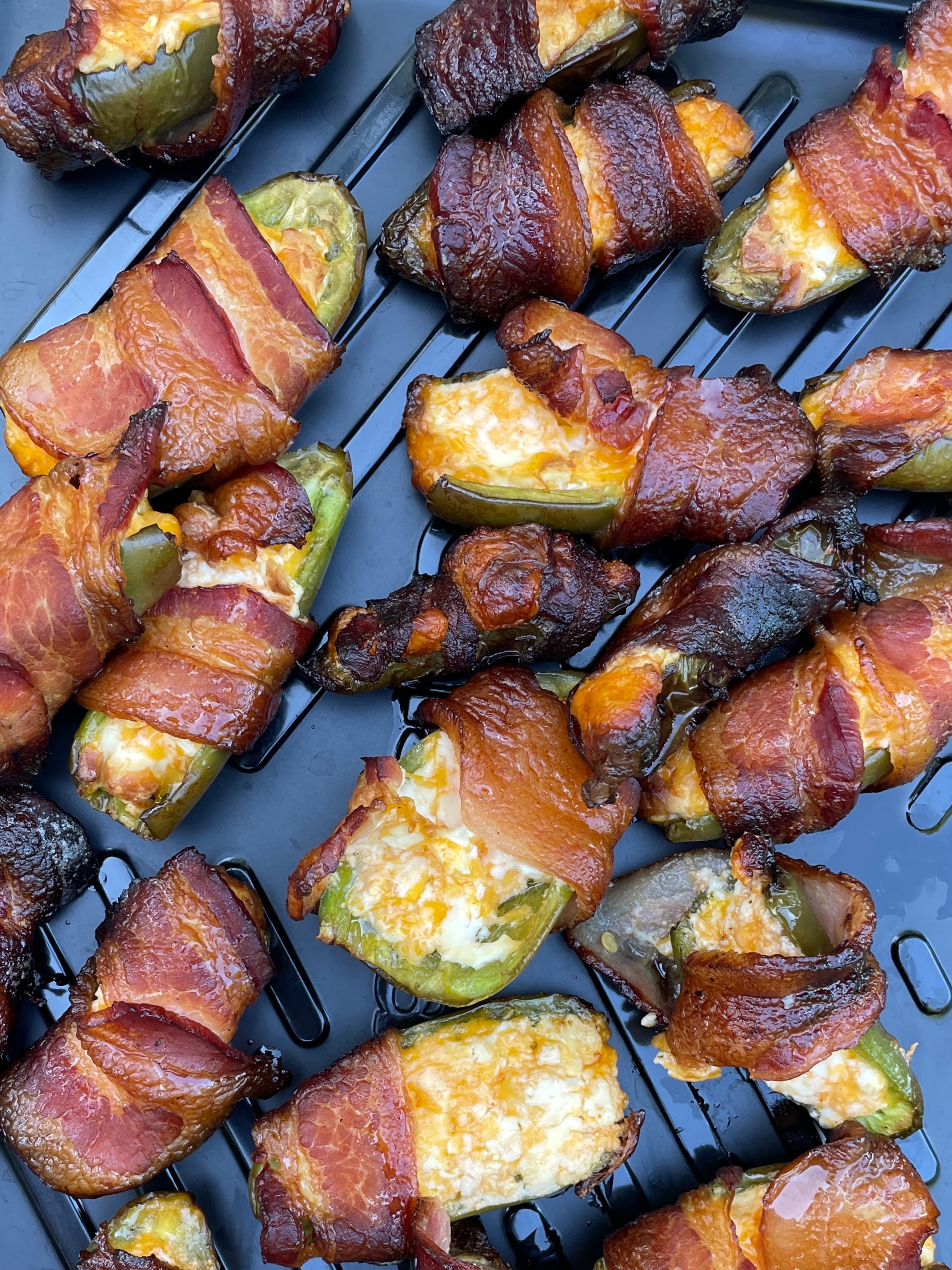 Smoked Jalapeño Poppers